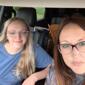 Meet your Posher, Melissa